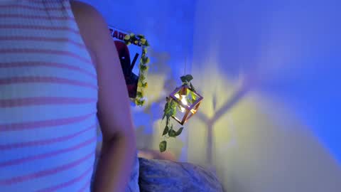 Arianna Baker online show from 01-04-25, 01:42