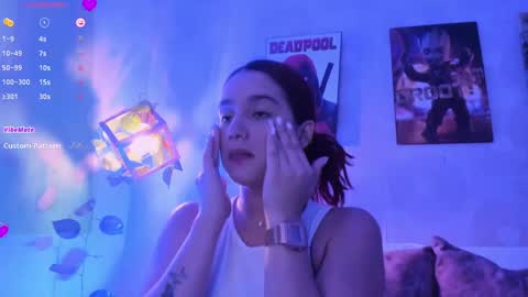 Arianna Baker online show from 01-12-25, 01:32