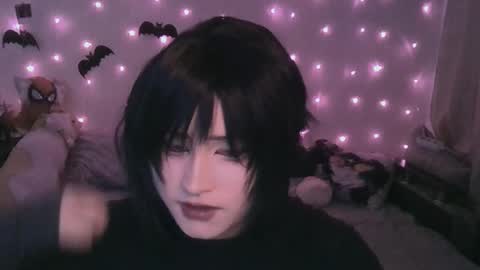 Snapshot of ari_corn chatting on 02-07-25, 04:24 Ahri online show from 02-07-25, 04:24