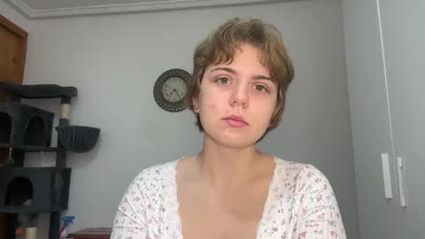 ari_crystal online show from 02-25-26, 05:22