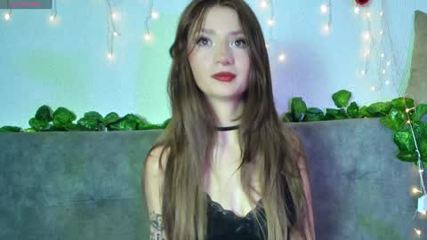 Snapshot of ari_kat666 chatting on 12-27-24, 02:14 ari online show from 12-27-24, 02:14