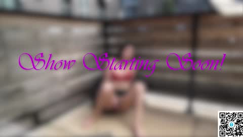 Snapshot of ari_lovexo chatting on 01-30-25, 10:19 Ari and Penn online show from 01-30-25, 10:19