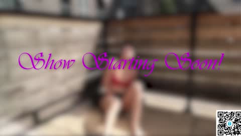 Snapshot of ari_lovexo chatting on 02-02-25, 07:25 Ari and Penn online show from 02-02-25, 07:25