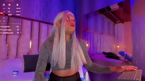 Snapshot of ari_monet chatting on 02-19-25, 11:38 ARI online show from 02-19-25, 11:38