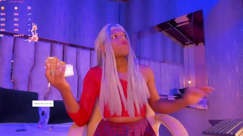 Snapshot of ari_monet chatting on 02-25-25, 11:41 ARI online show from 02-25-25, 11:41