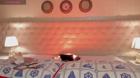 Snapshot of ari_sunshine chatting on 02-23-25, 08:11 Ari  online show from 02-23-25, 08:11