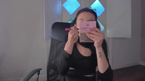 Ari Wilde online show from 03-25-26, 12:33