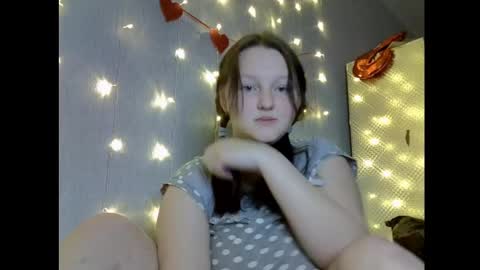 Snapshot of aria__dark chatting on 02-23-25, 12:41 Aria online show from 02-23-25, 12:41