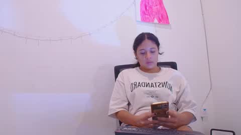 Snapshot of aria_arthur chatting on 09-22-25, 08:00 aria_arthur online show from 09-22-25, 08:00