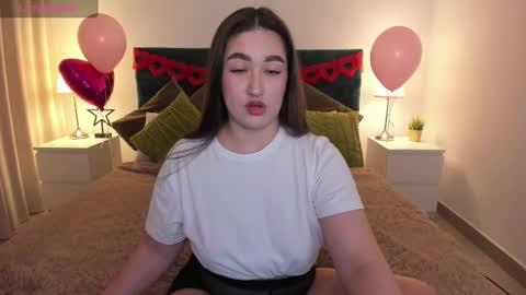 aria_blisss online show from 02-19-25, 12:55