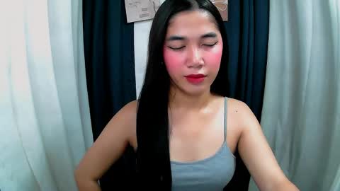 Snapshot of aria_fucks chatting on 05-20-26, 12:17 ARIA online show from 05-20-26, 12:17