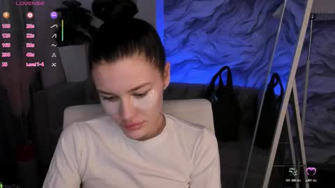 aria_mila online show from 03-15-26, 03:01