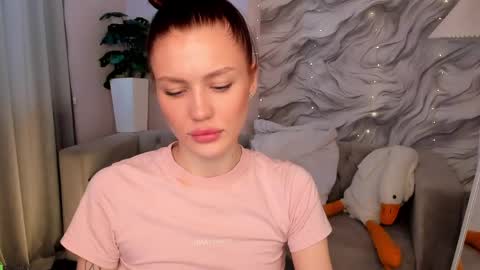aria_mila online show from 05-15-26, 05:36