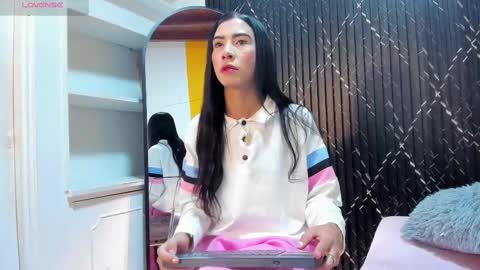 Aria Millers  online show from 09-24-25, 11:46