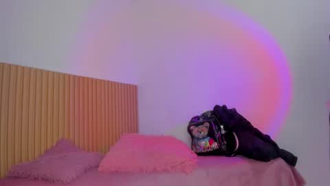 Aria Millers  online show from 02-20-26, 11:22