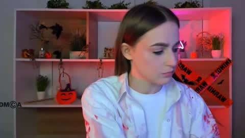 Luna online show from 10-28-25, 08:11