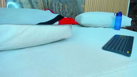 aria online show from 12-30-24, 03:46