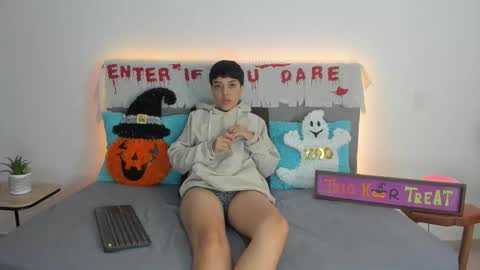 Aria Quintero online show from 10-28-25, 11:14