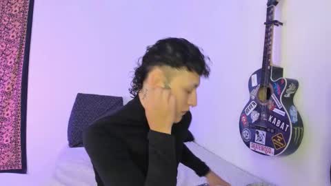 Aria and Orien online show from 03-06-26, 12:40