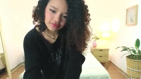 ariaa_23 online show from 09-08-25, 02:27