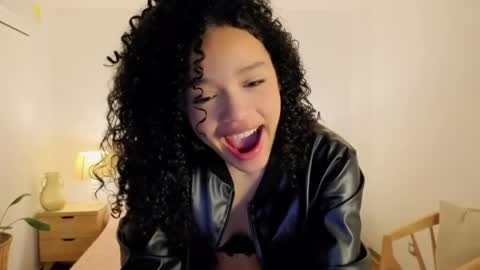 ariaa_23 online show from 05-16-26, 12:37