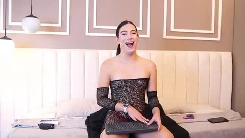 Snapshot of ariaa_isabell chatting on 05-09-26, 01:16 Ariaa online show from 05-09-26, 01:16