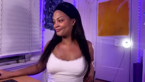 Snapshot of ariaatelier chatting on 09-24-25, 08:06 Aria Atelier online show from 09-24-25, 08:06