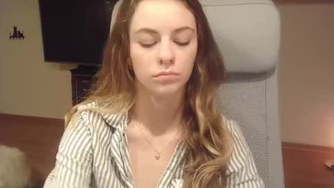 AriaCreazy online show from 10-09-25, 08:29