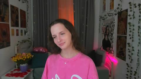 Snapshot of ariadna_s chatting on 02-16-25, 05:04 Ariadna online show from 02-16-25, 05:04