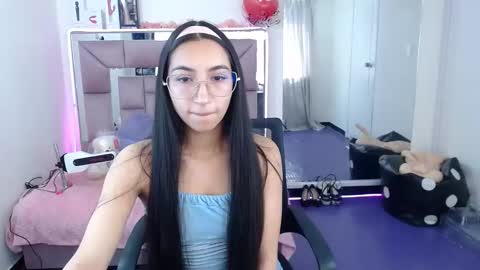 ariadnacappelletty online show from 01-11-25, 03:31