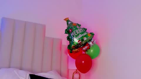 Snapshot of ariadnacolby chatting on 12-21-24, 02:09 ariadnacolby online show from 12-21-24, 02:09