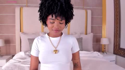 Aria Foster online show from 11-08-25, 12:00