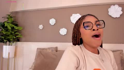 Aria Foster online show from 01-14-26, 03:45