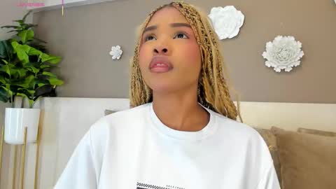 Aria Foster online show from 02-08-26, 03:43