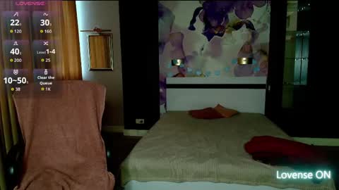 AriaGray online show from 03-30-26, 12:17