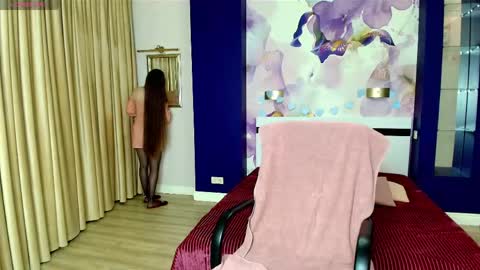 AriaGray online show from 04-14-26, 01:22