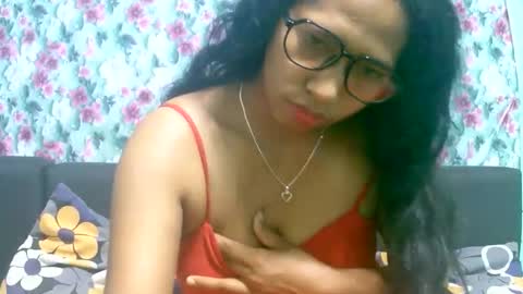 ariah13 online show from 01-18-26, 07:39