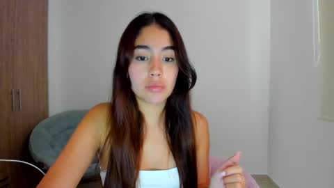 Aria Montgomery online show from 03-05-25, 07:38