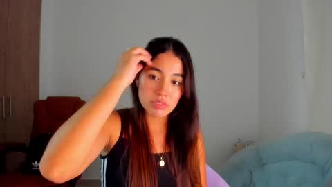 Aria Montgomery online show from 03-11-25, 06:10