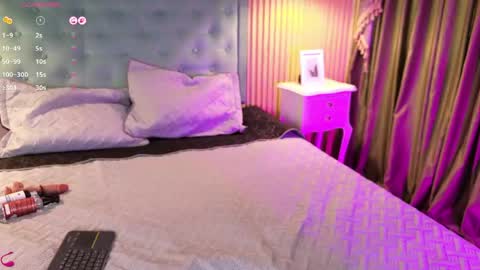 Snapshot of ariana_carterr chatting on 05-08-26, 08:14 ariana_carterr online show from 05-08-26, 08:14