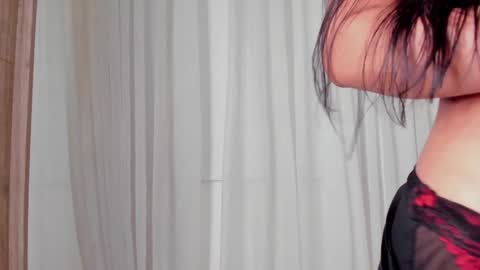 Snapshot of ariana_ceballos chatting on 12-31-24, 06:57 ARIANA online show from 12-31-24, 06:57