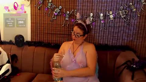 Snapshot of ariana_cross_ chatting on 10-08-25, 04:59 Ariana Cruz online show from 10-08-25, 04:59