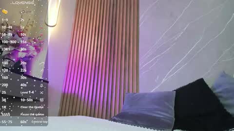 Ariana online show from 11-26-25, 11:55