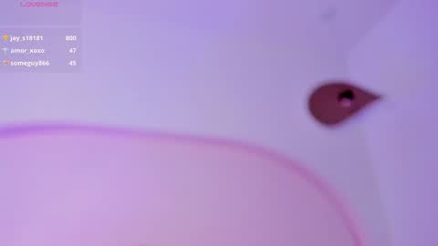 Ariana online show from 01-14-25, 07:38