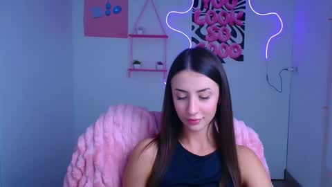 Ariana online show from 10-25-25, 11:40