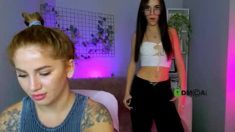 ariana_ross7 online show from 09-19-25, 10:27