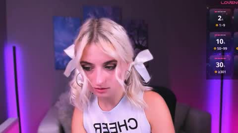 ariana_ross7 online show from 09-22-25, 02:02