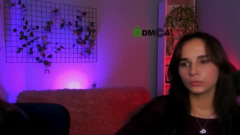 ariana_ross7 online show from 09-25-25, 09:13