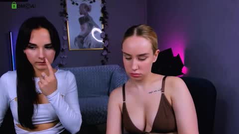 ariana_ross7 online show from 10-08-25, 07:44