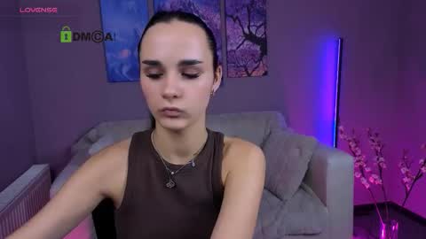 ariana_ross7 online show from 11-04-25, 08:08